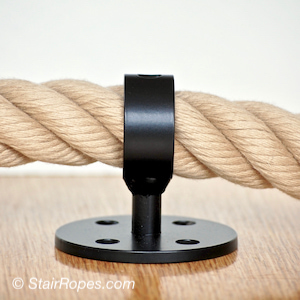 short stemmed wrought iron fitting for rope handrail