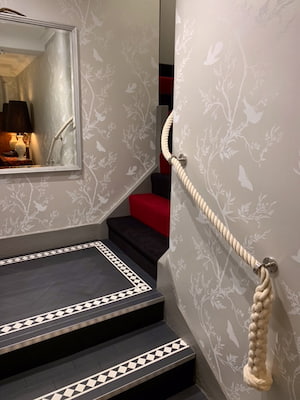 Crown and wall plaiting Crown and wall plaiting