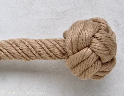 3 ply manrope knot in POSH rope 3 ply manrope knot in POSH rope