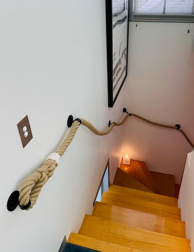 Customer 32 POSH bannister rope with iron fittings