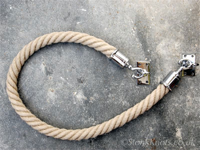 barrier rope in hemp with chrome fittings